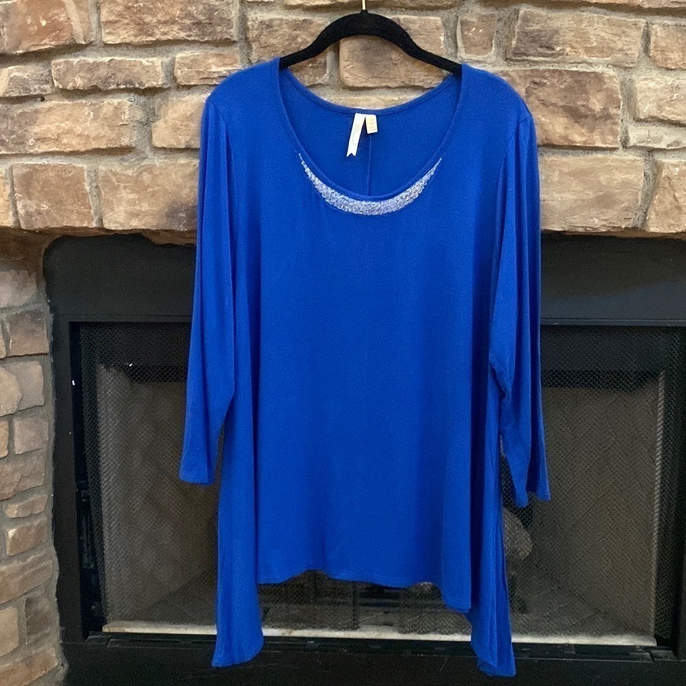 Chenault Royal blue high-low top with silver embellishments.  Size 1X